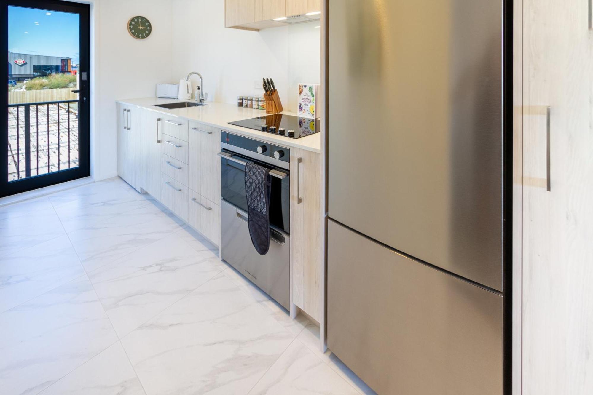 City Living: Upper Studio Haven On Wilmer Christchurch Kültér fotó