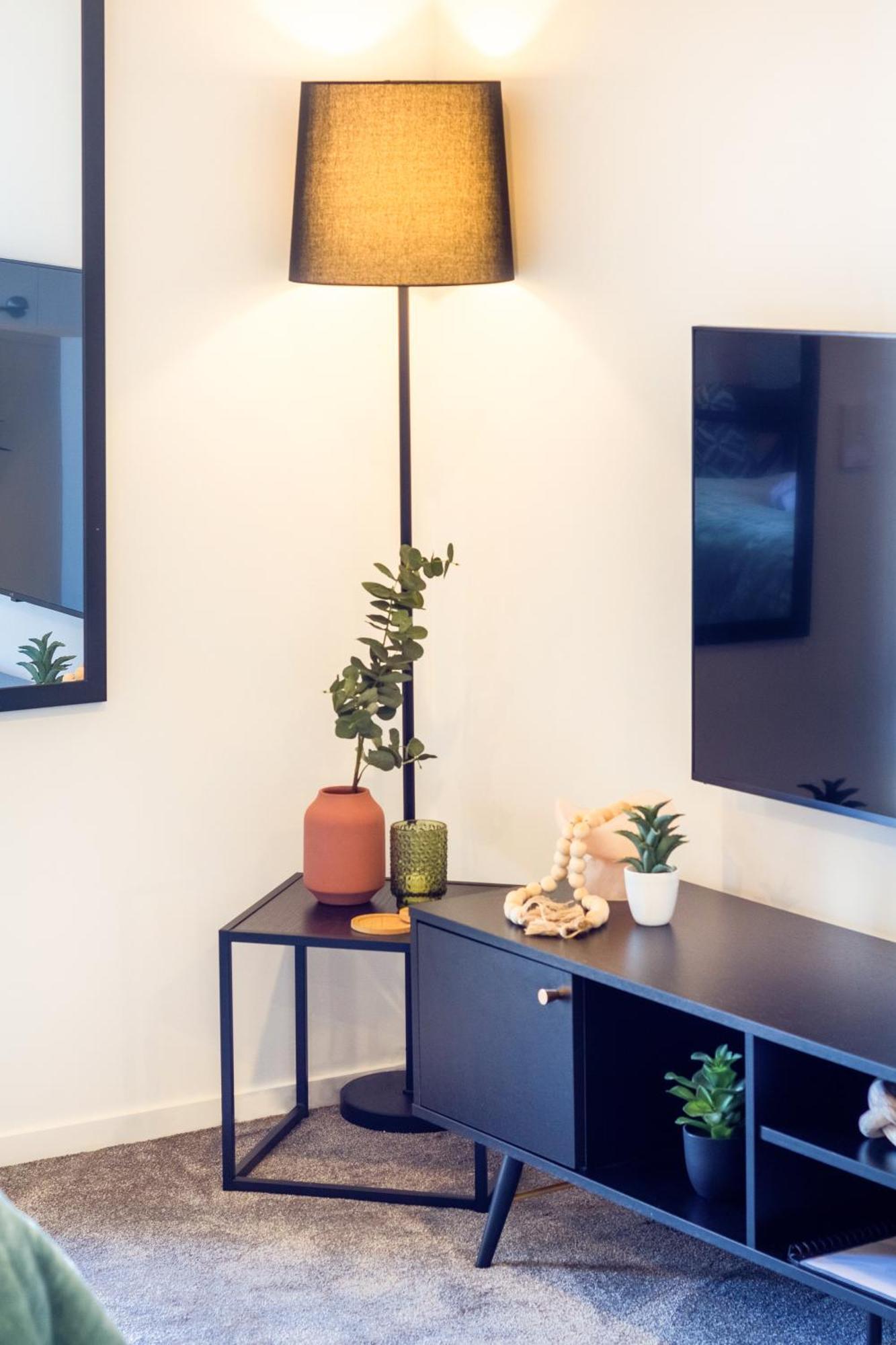 City Living: Upper Studio Haven On Wilmer Christchurch Kültér fotó