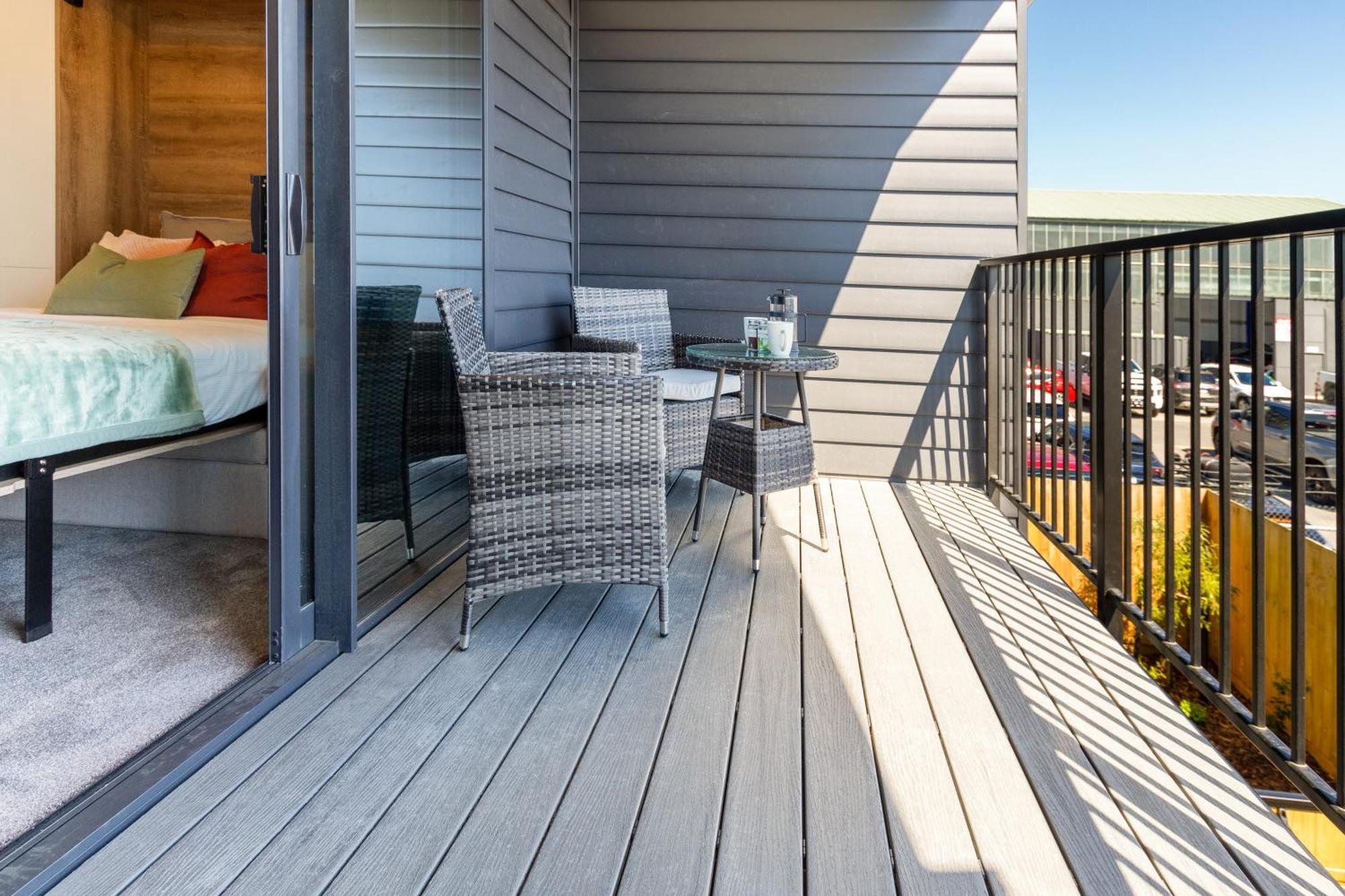 City Living: Upper Studio Haven On Wilmer Christchurch Kültér fotó